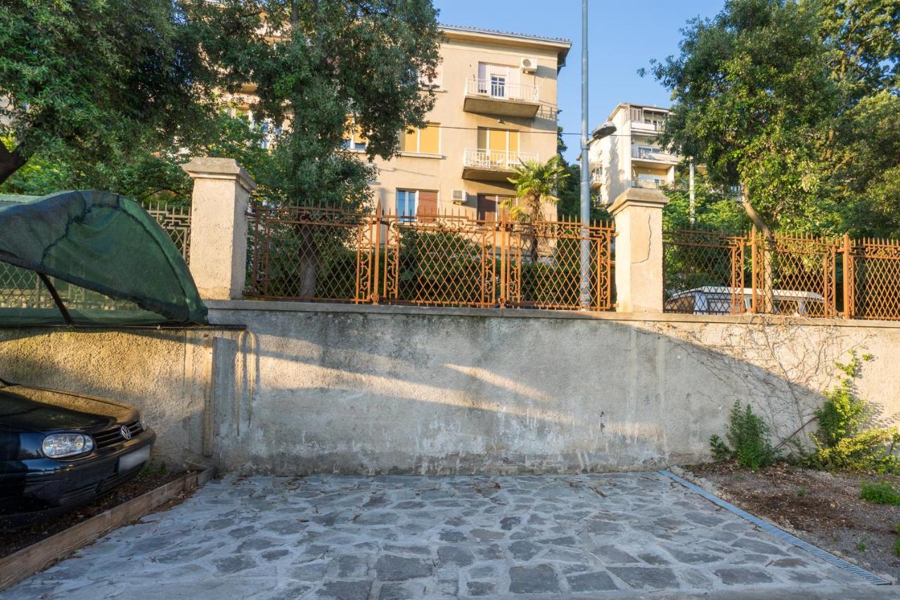 Studio Apartman Lenox Rijeka Eksteriør billede